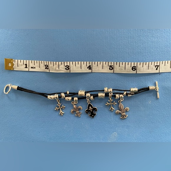 Fleur-de-Lis Charm Bracelet, NWT - Picture 4 of 4